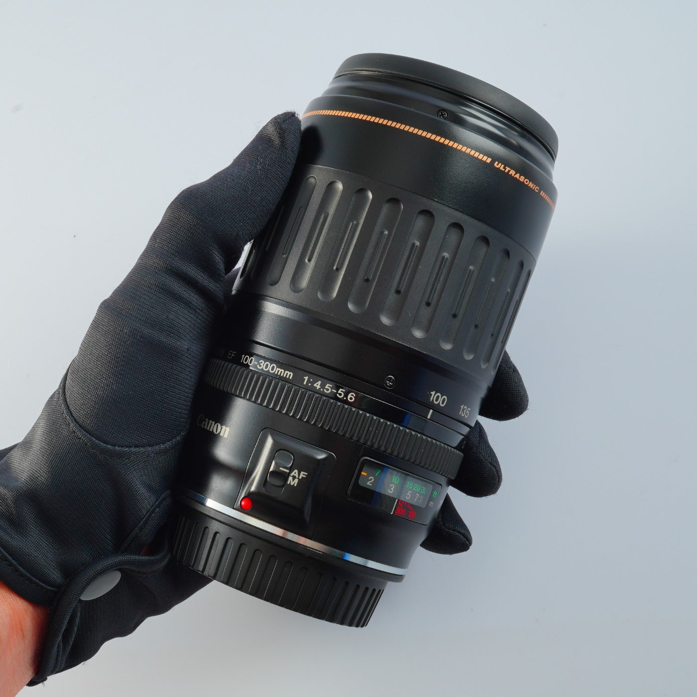 Canon EF 100-300 F/4.5-5.6 ズームレンズ