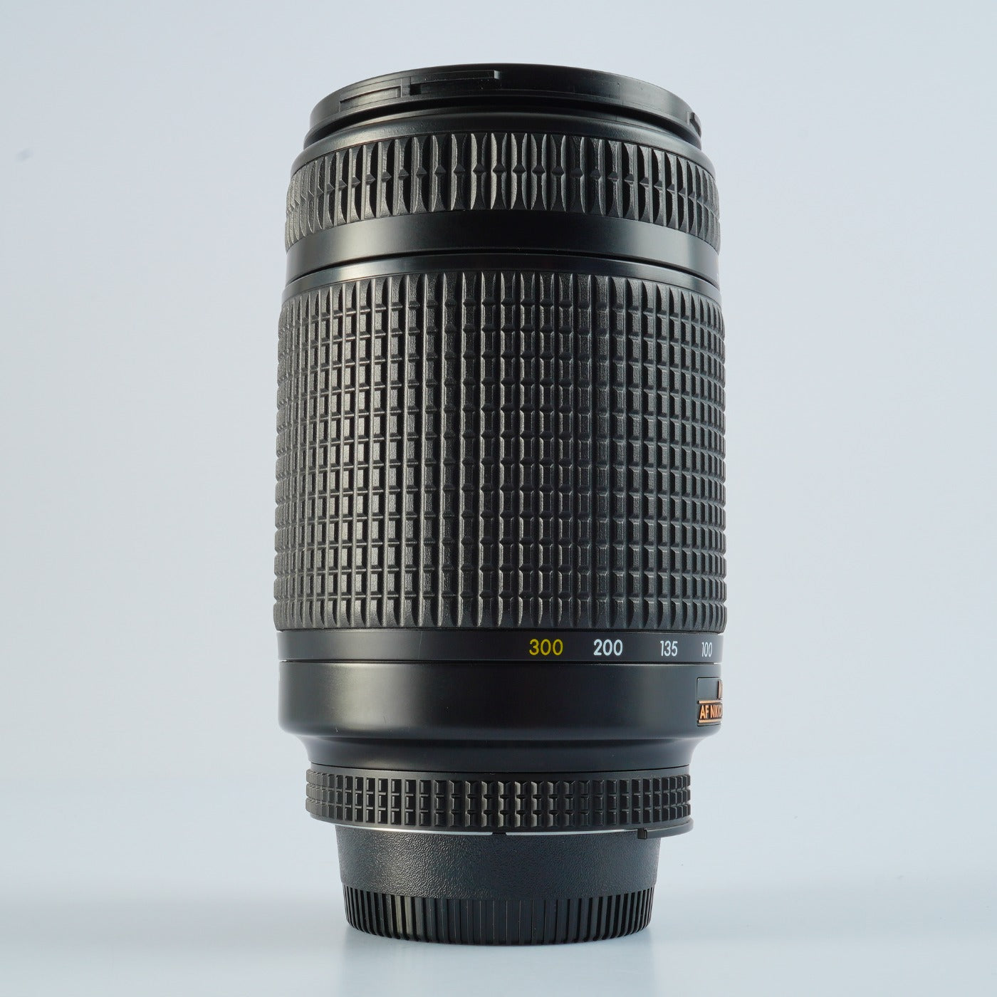 【ジャンク】 Nikon ED AF Nikkor 70-300mm /4-5.6 D ズームレンズ