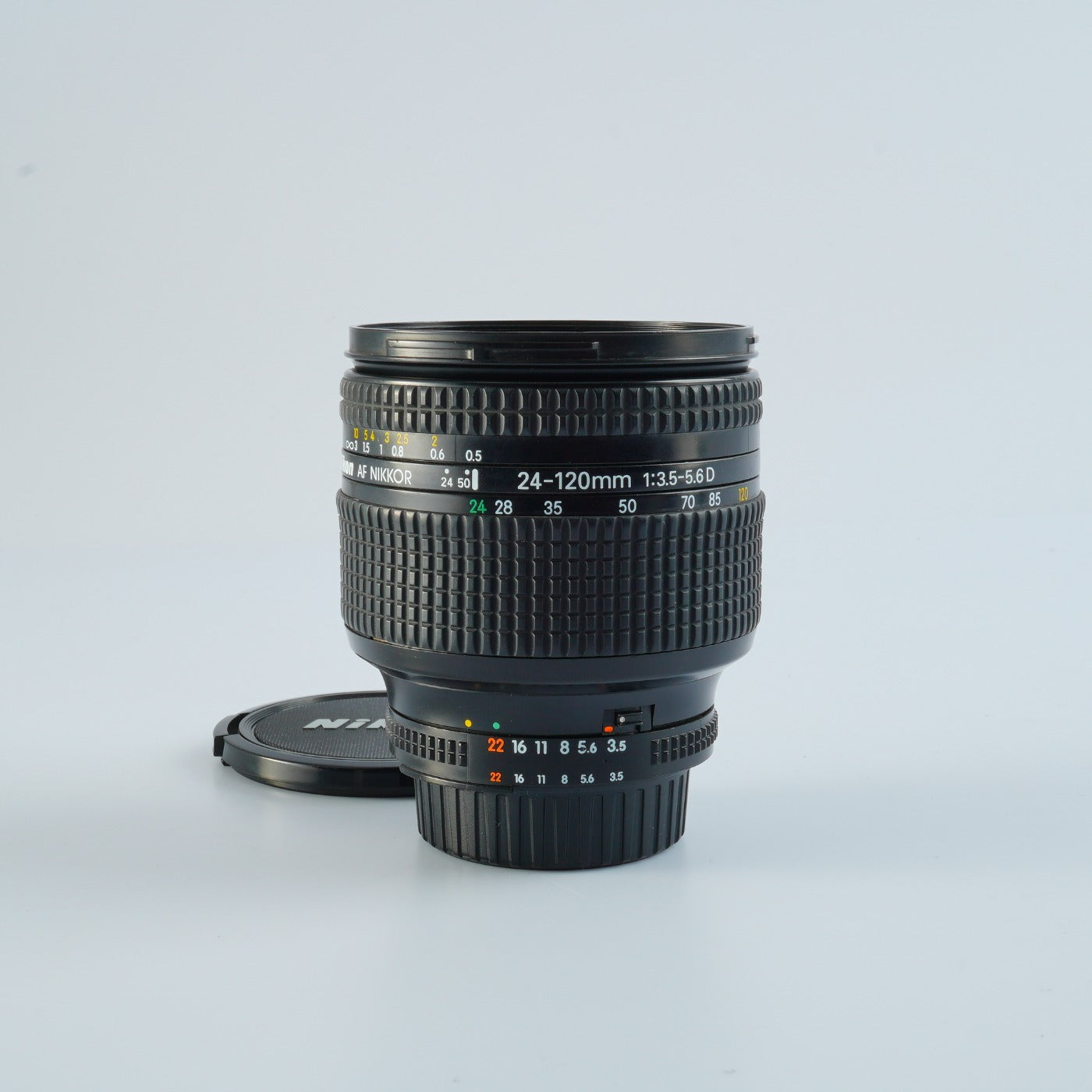 Nikon AF NIKKOR 24-120mm F/3.5-5.6 D ズームレンズ – 山田写真機店