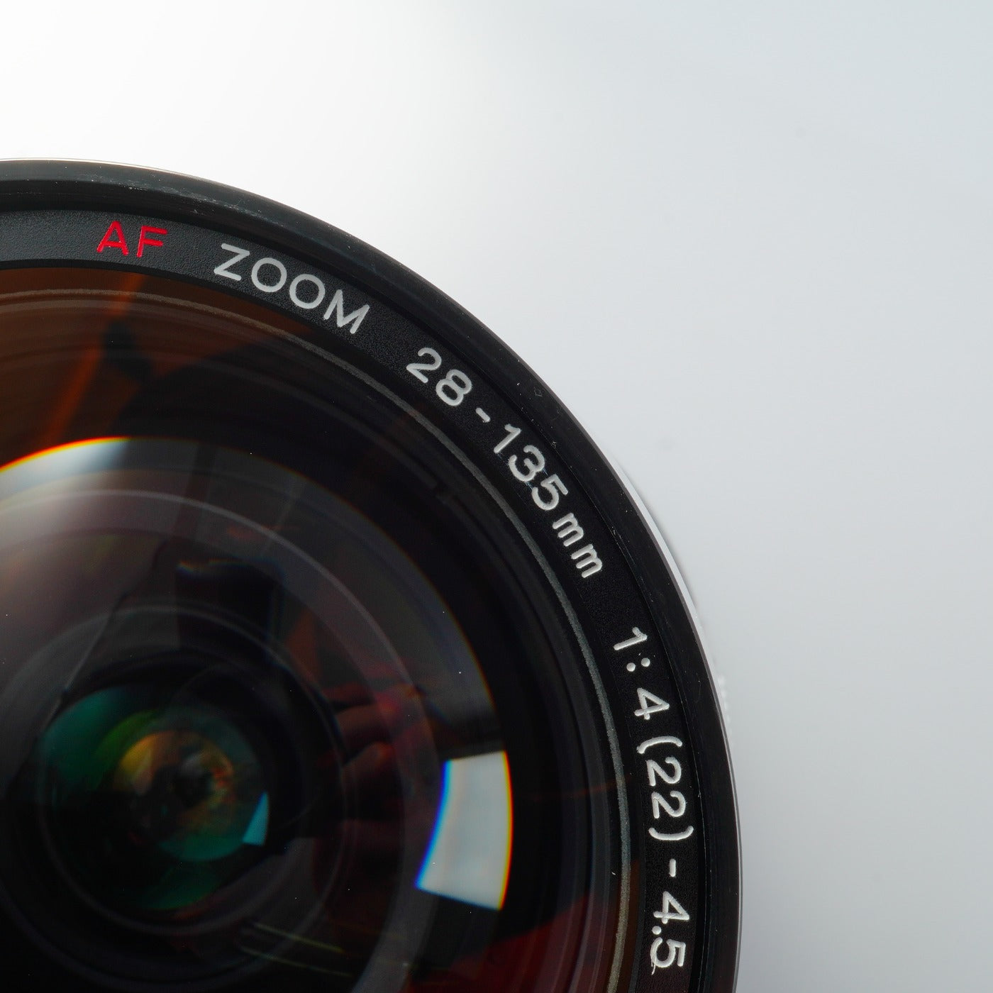 MINOLTA AF 28‑135mm F/4–4.5 ズームレンズ