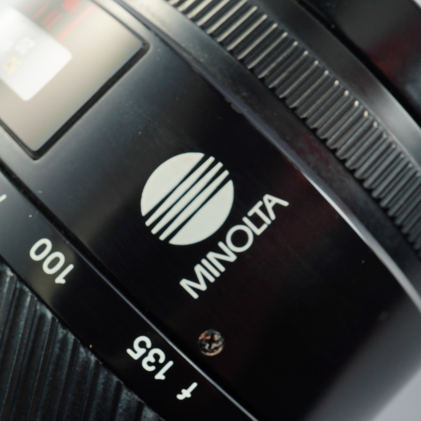MINOLTA AF 28‑135mm F/4–4.5 ズームレンズ