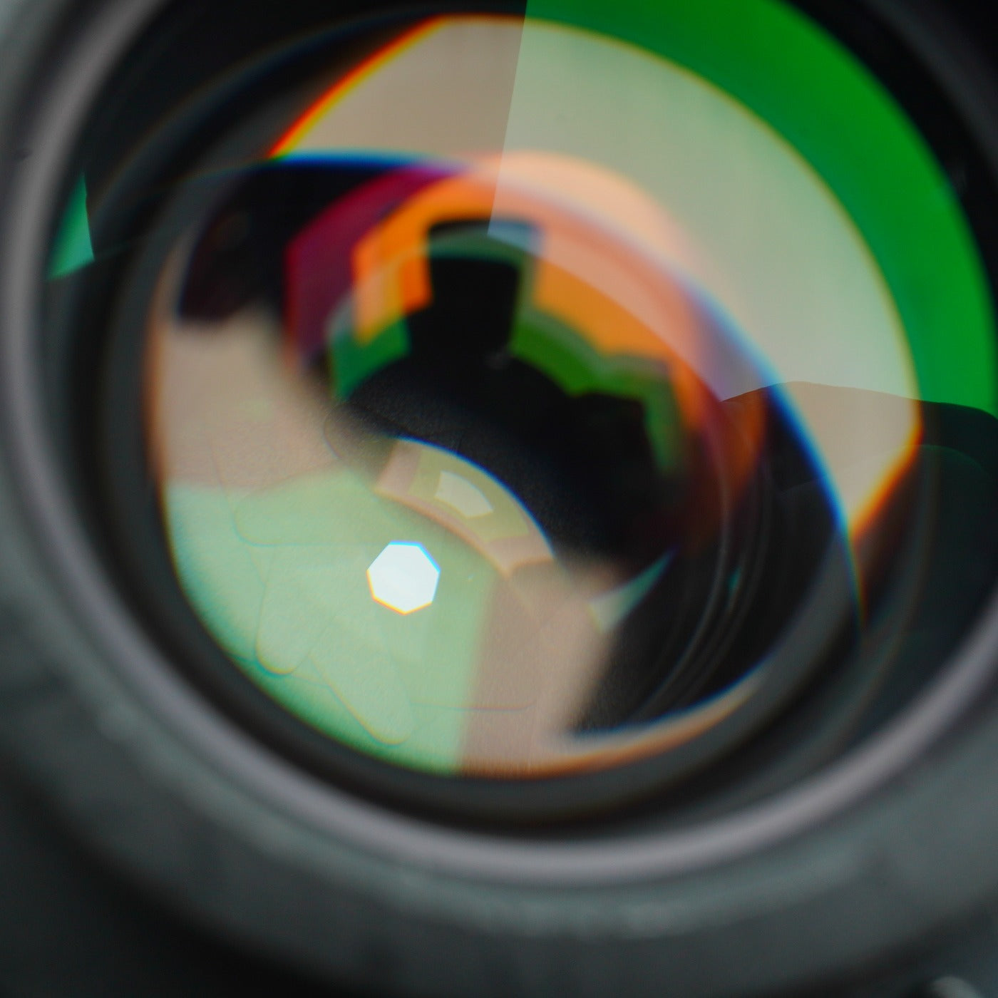 MINOLTA AF 28‑135mm F/4–4.5 ズームレンズ