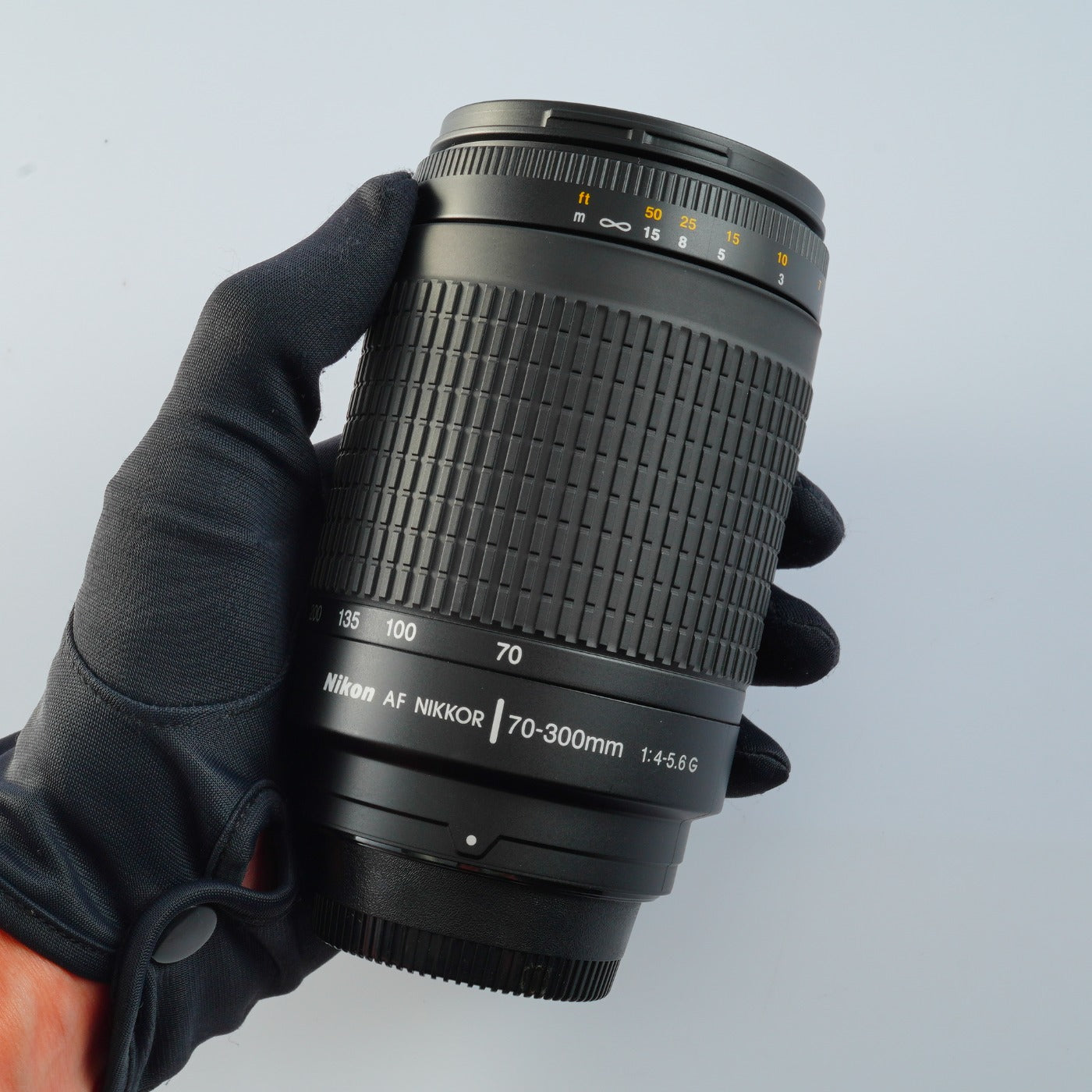 Nikon AF Nikkor 70-300mm F/4-5.6 G ズームレンズ