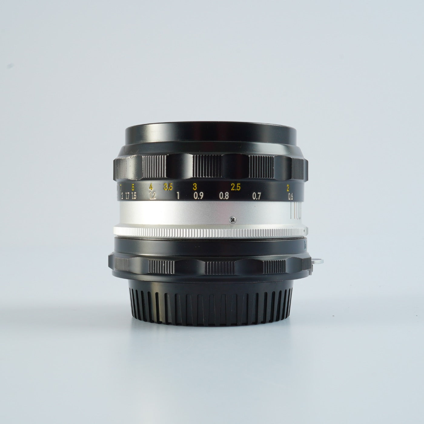 Nikon NIKKOR-H.C AUTO 50mm f/2 非Ai 単焦点レンズ