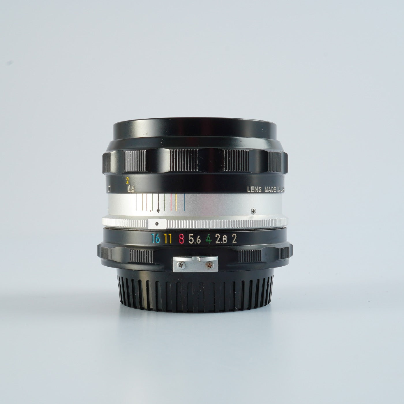 Nikon NIKKOR-H.C AUTO 50mm f/2 非Ai 単焦点レンズ