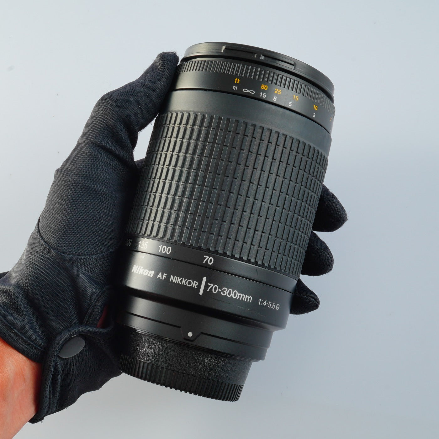 Nikon AF Nikkor 70-300mm F/4-5.6 G ズームレンズ