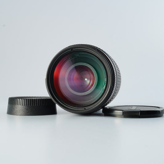 Nikon AF Nikkor 70-300mm F/4-5.6 G ズームレンズ