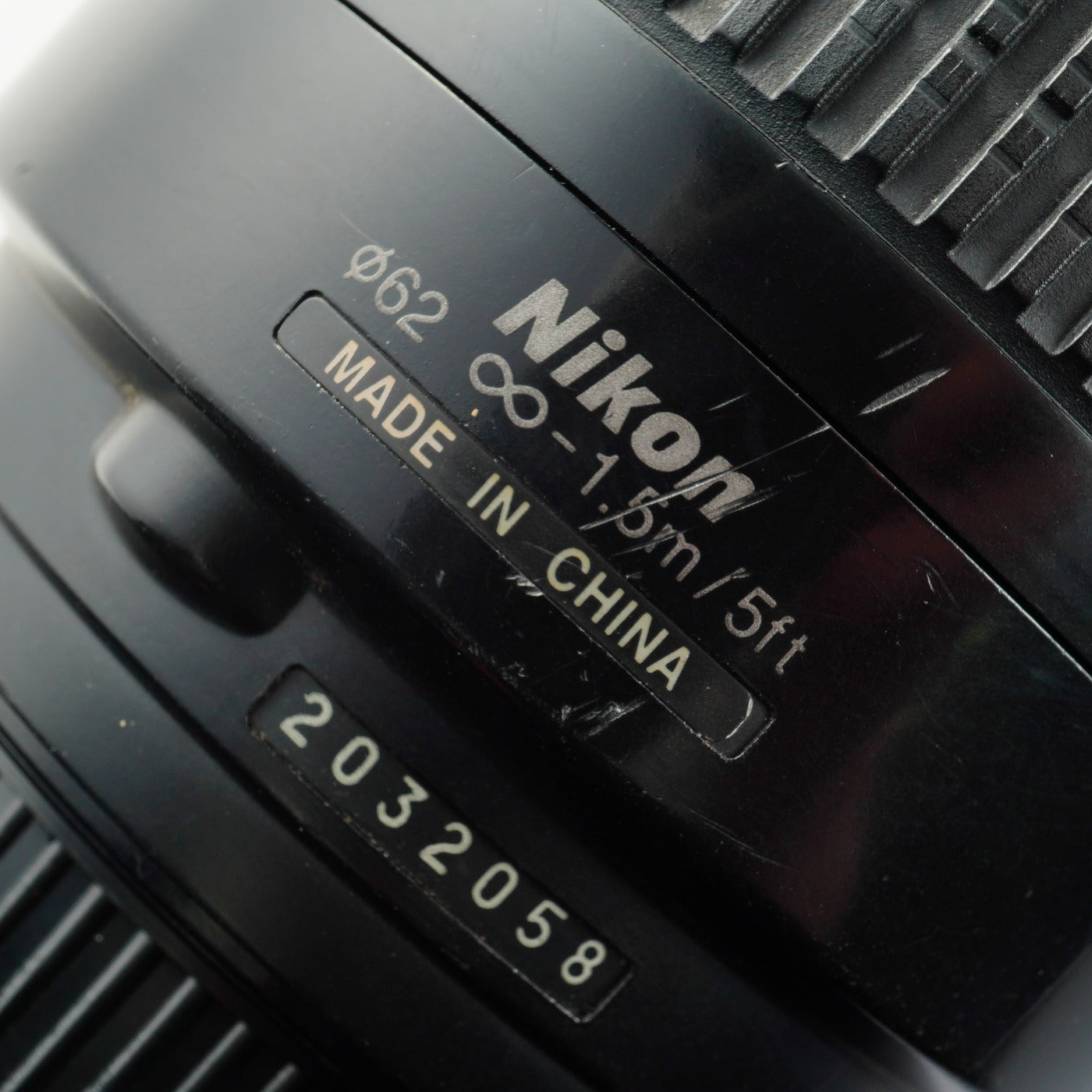 Nikon AF Nikkor 70-300mm F/4-5.6 G ズームレンズ