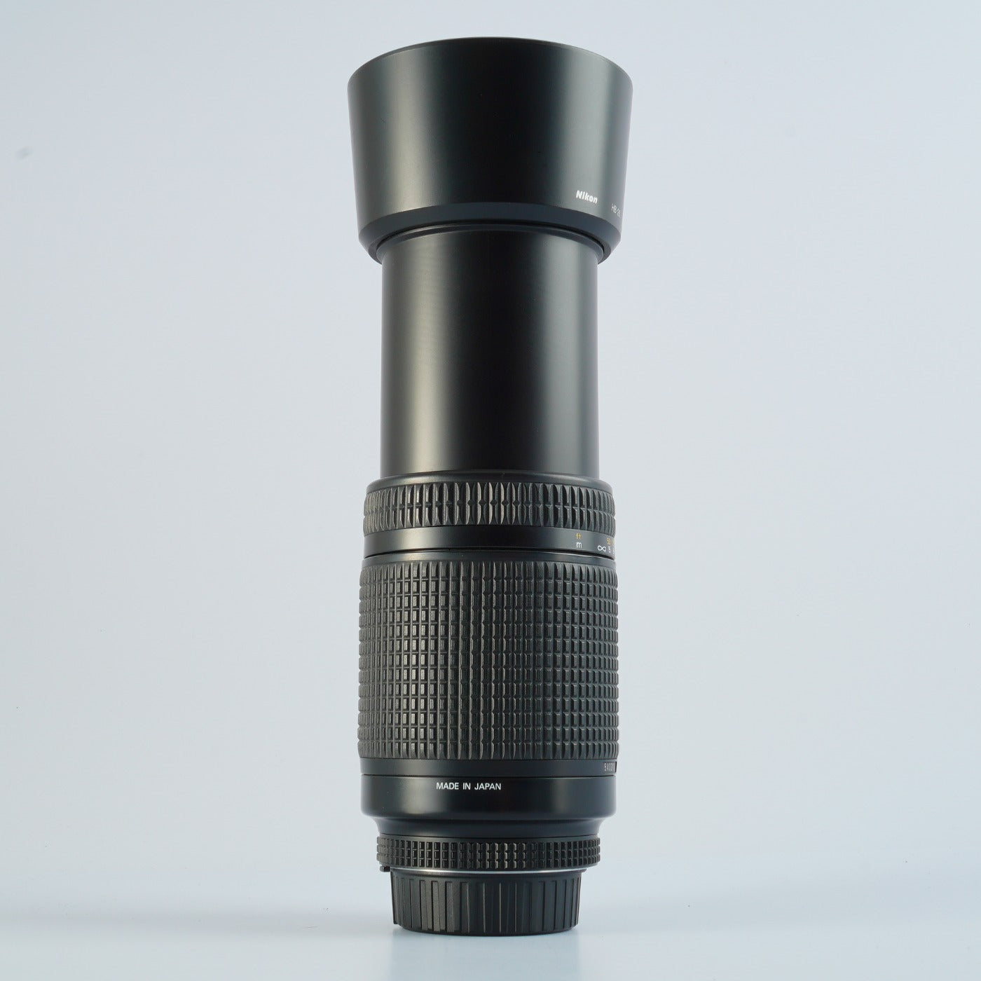 Nikon AF Nikkor 70-300mm /4-5.6 D ED ズームレンズ