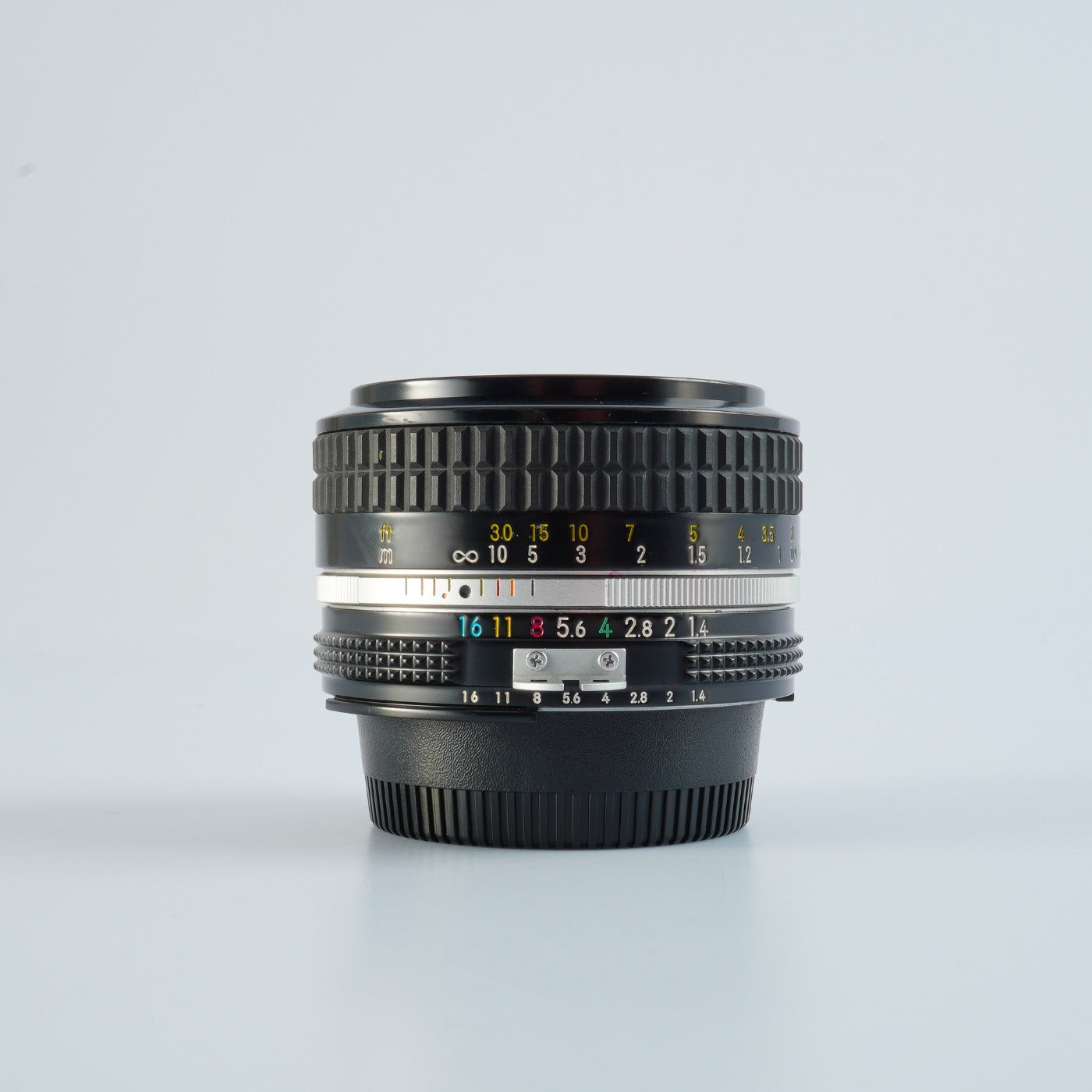 Nikon Ai Nikkor 50mm F/1.4 単焦点レンズ