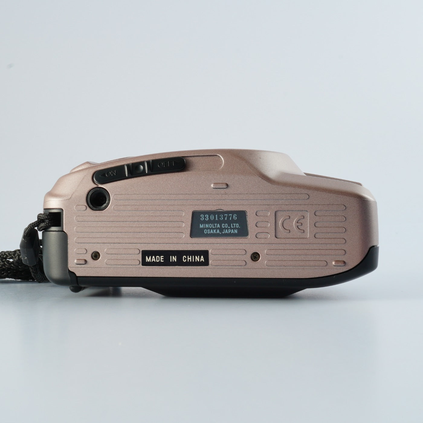 MINOLTA RIVA ZOOM 70DATE 35-70mm コンパクトフィルムカメラ