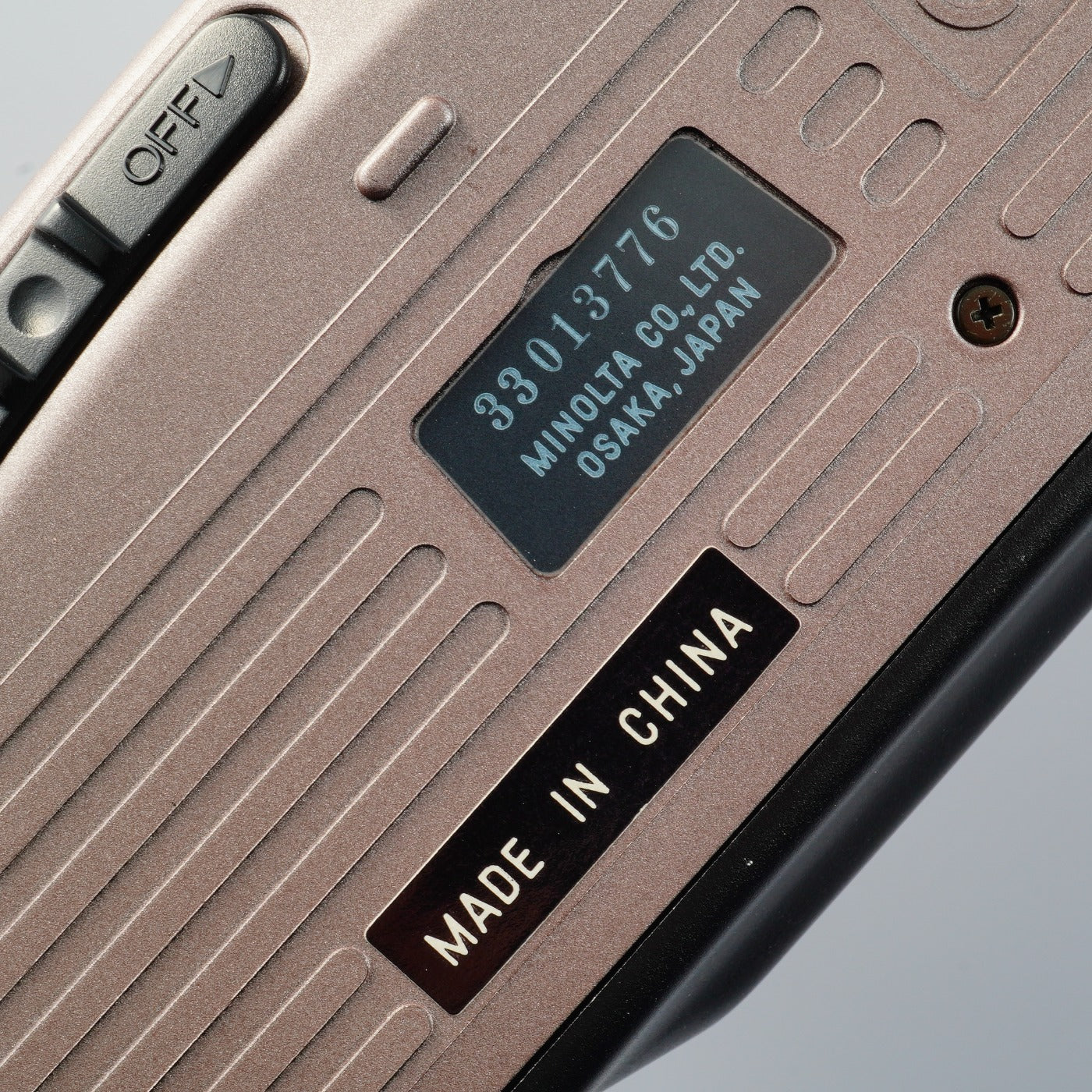 MINOLTA RIVA ZOOM 70DATE 35-70mm コンパクトフィルムカメラ