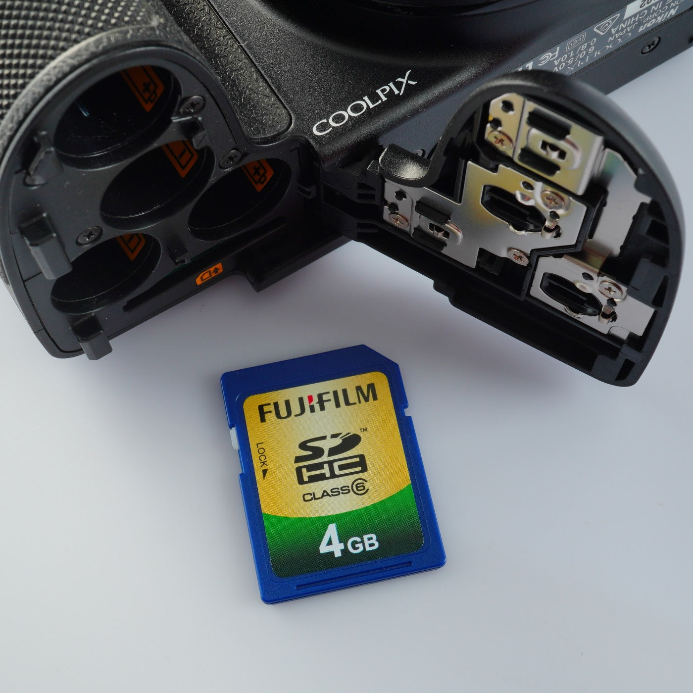 Nikon Coolpix L340 + SD 4GB コンパクトデジタルカメラ