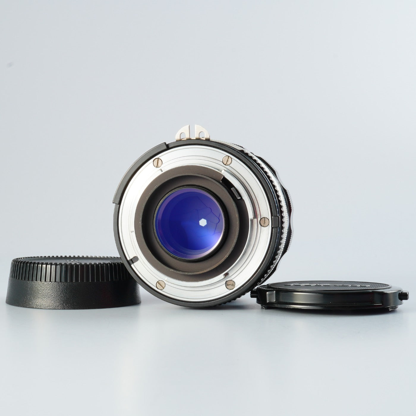 Nikon Nikkor-P Auto 105mm F/2.5 Ai改 単焦点レンズ
