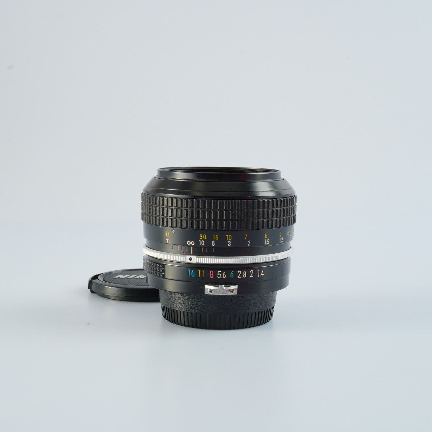 Nikon NIKKOR 非Ai 50mm F/1.4 単焦点レンズ