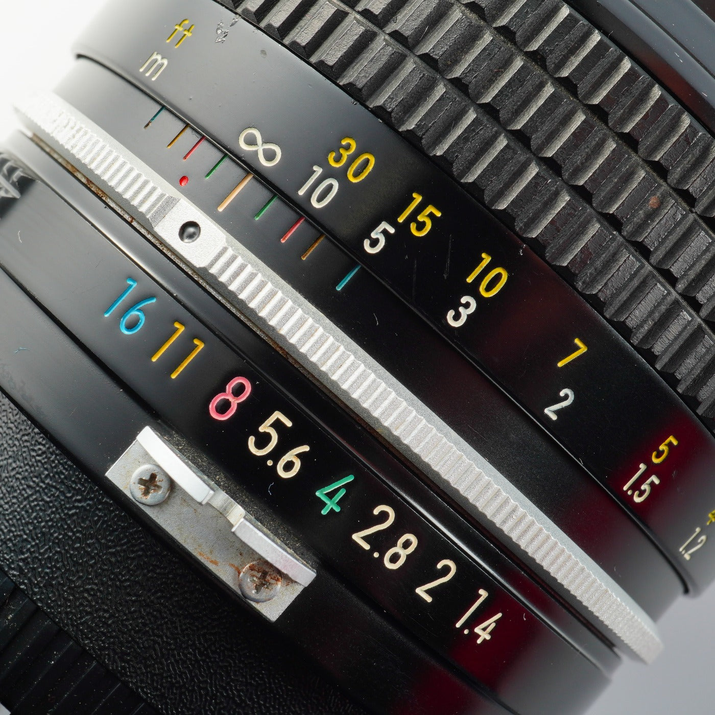 Nikon NIKKOR 非Ai 50mm F/1.4 単焦点レンズ