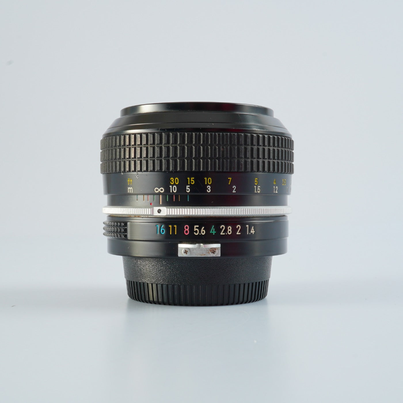 Nikon NIKKOR 非Ai 50mm F/1.4 単焦点レンズ