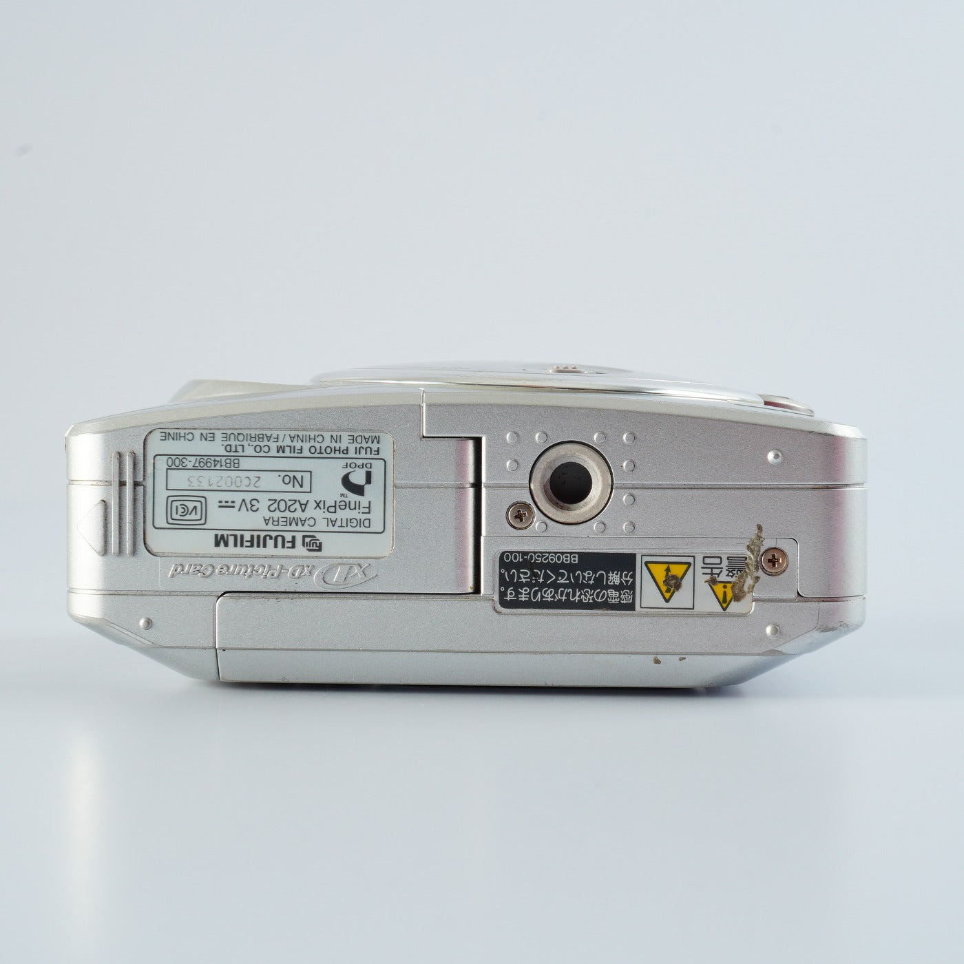 FUJIFILM Finepix A202 + XD 16MB コンパクトデジタルカメラ