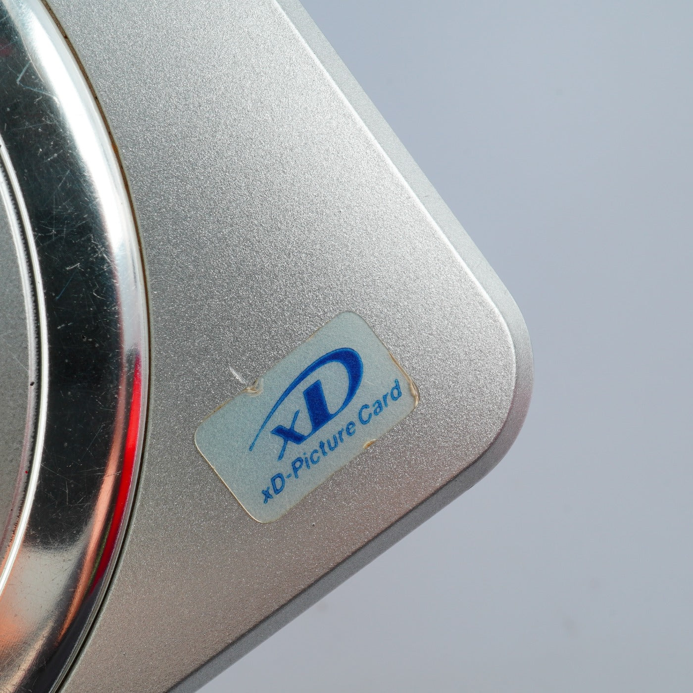 FUJIFILM Finepix A202 + XD 16MB コンパクトデジタルカメラ