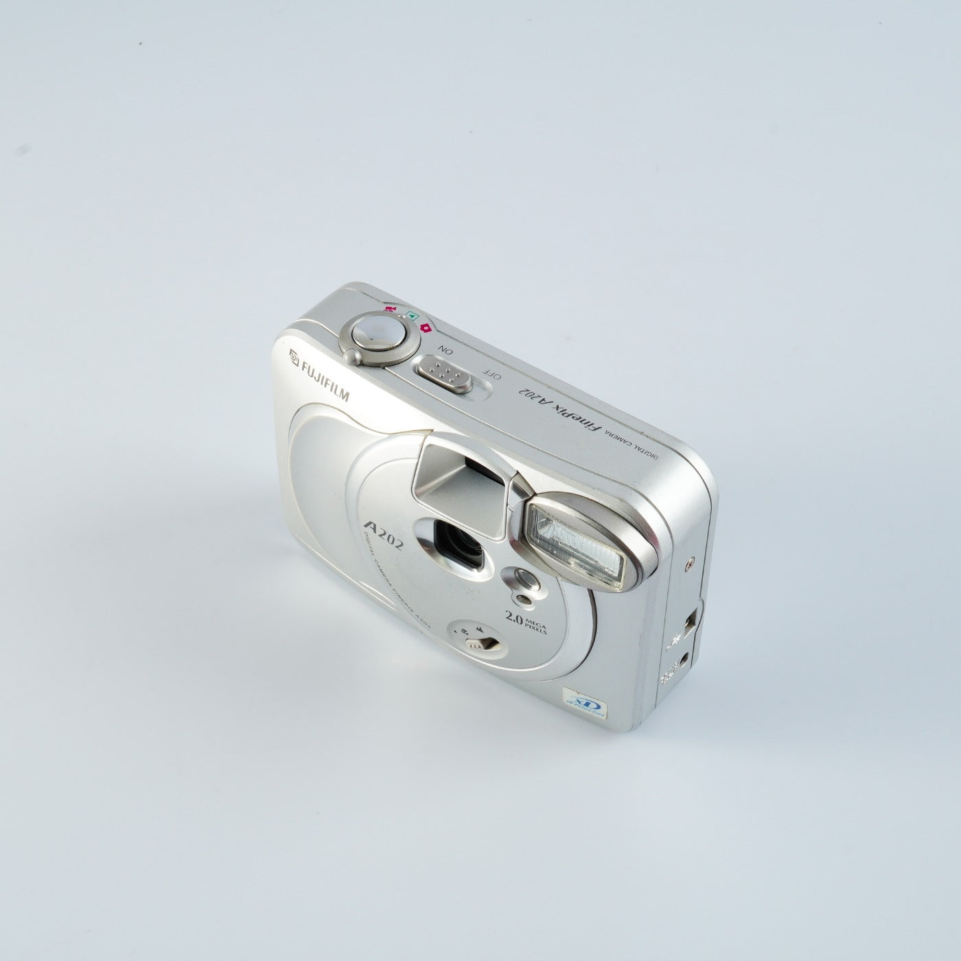 FUJIFILM Finepix A202 + XD 16MB コンパクトデジタルカメラ