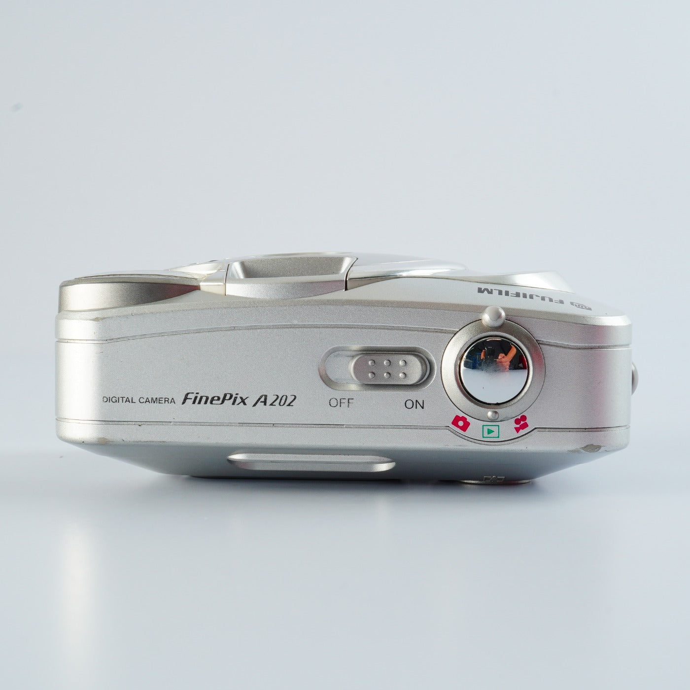 FUJIFILM Finepix A202 + XD 16MB コンパクトデジタルカメラ