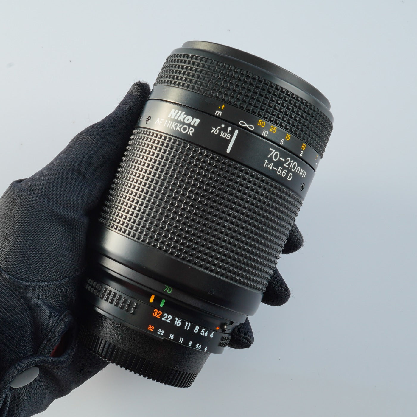 Nikon AF NIKKOR 70-210mm F/4-5.6 D ズームレンズ