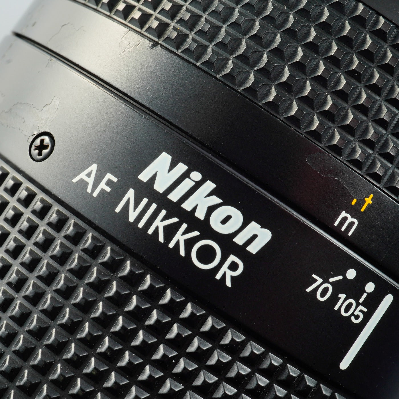Nikon AF NIKKOR 70-210mm F/4-5.6 D ズームレンズ