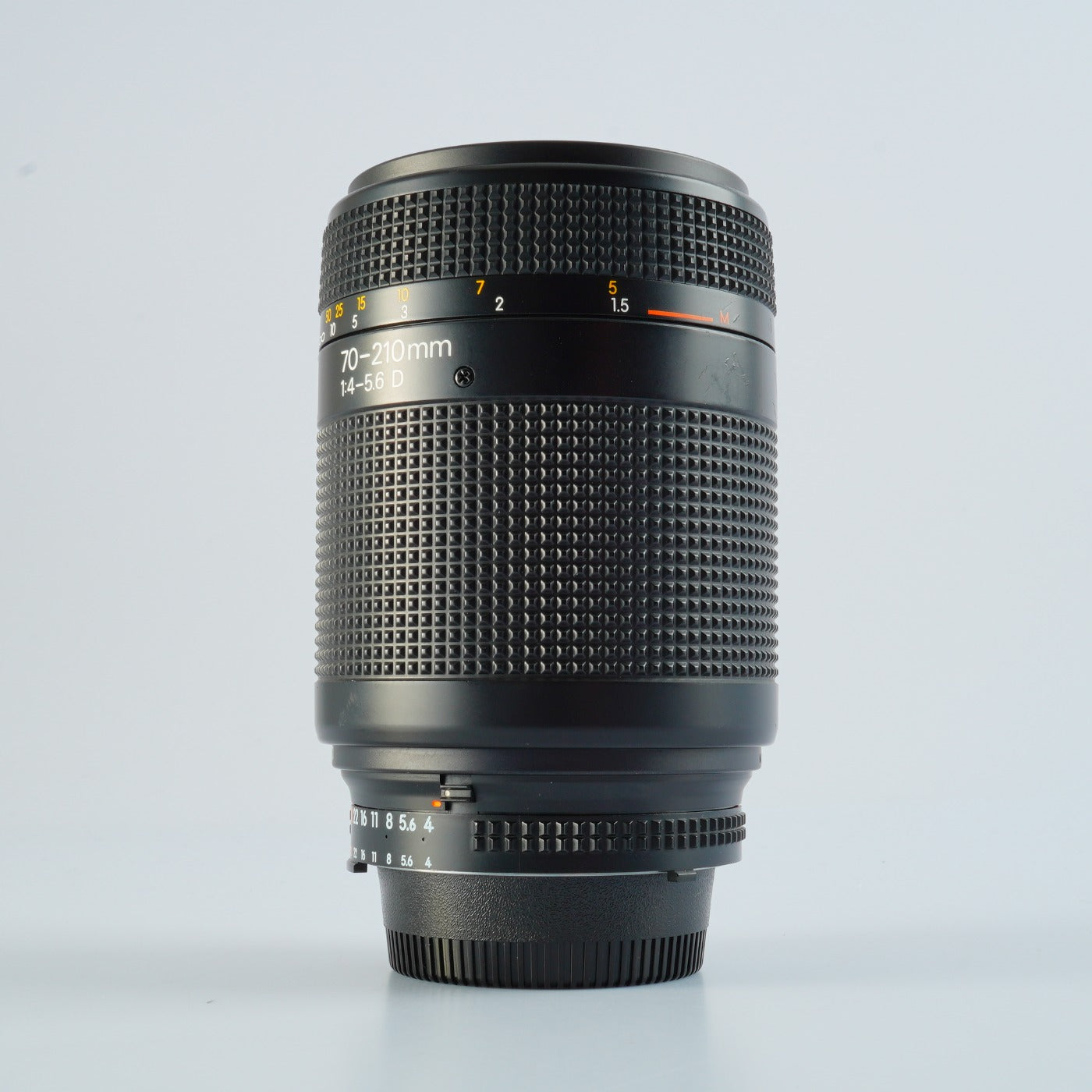 Nikon AF NIKKOR 70-210mm F/4-5.6 D ズームレンズ