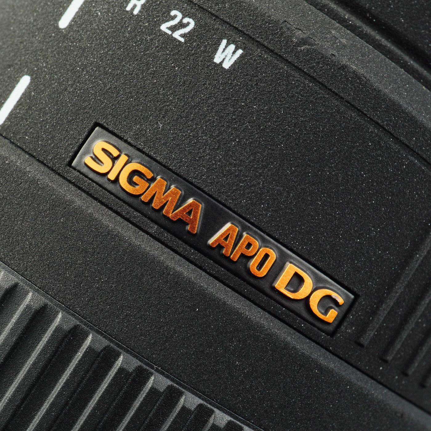 SIGMA DG APO Macro Super 70-300mm f/4.0-5.6 (Nikon F用) ズームレンズ