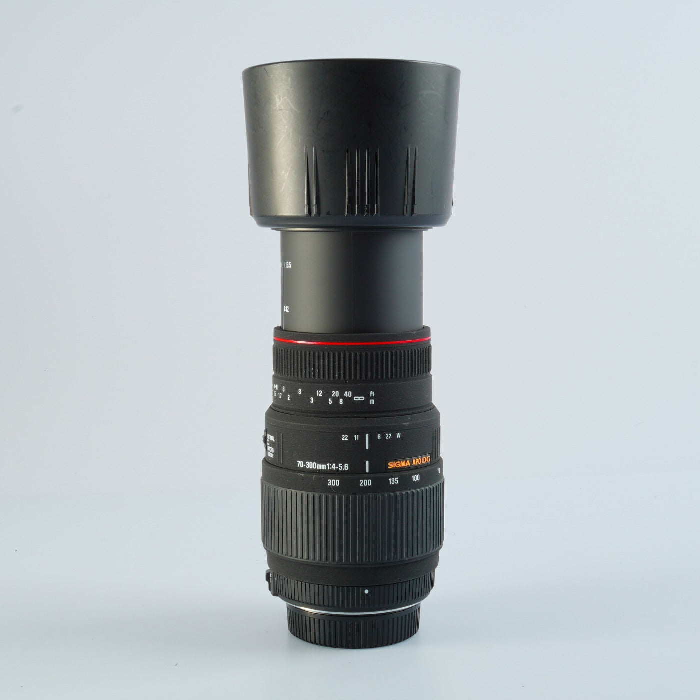 SIGMA DG APO Macro Super 70-300mm f/4.0-5.6 (Nikon F用) ズームレンズ