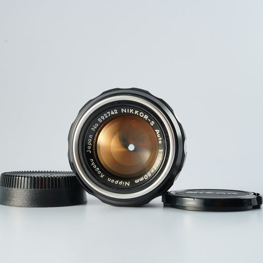 Nikon Nikkor-S Auto 50mm F/1.4 単焦点レンズ