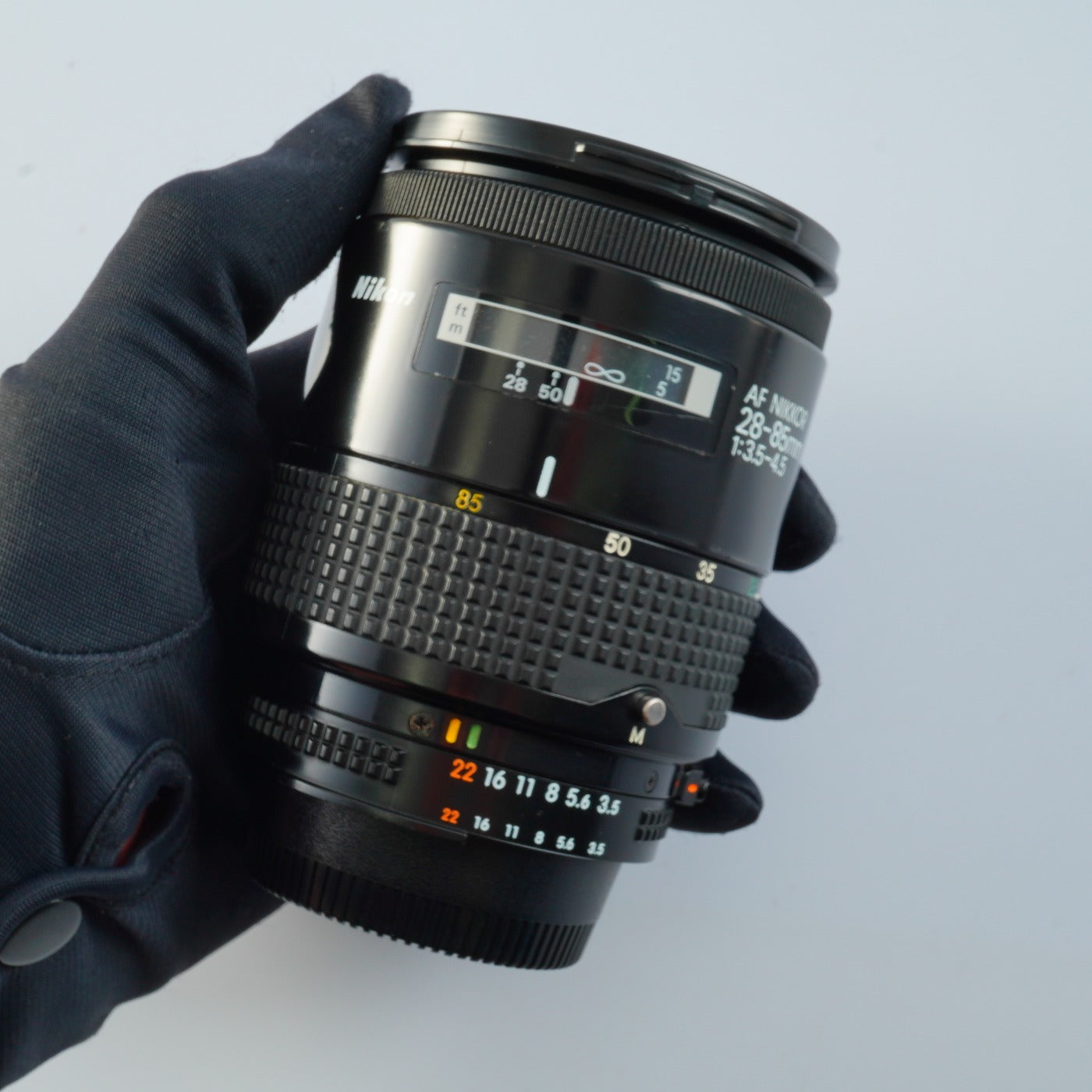 Nikon AF Nikkor 28-85mm f/3.5-4.5 ズームレンズ