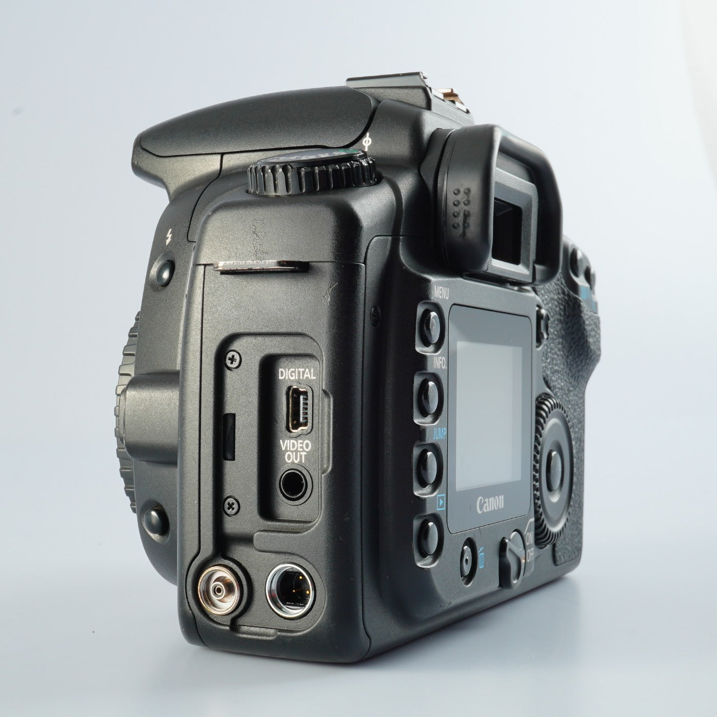 Canon EOS 20D + EF-S 18-55mm F/3.5-5.6 Ⅱ USM デジタル一眼レフカメラ