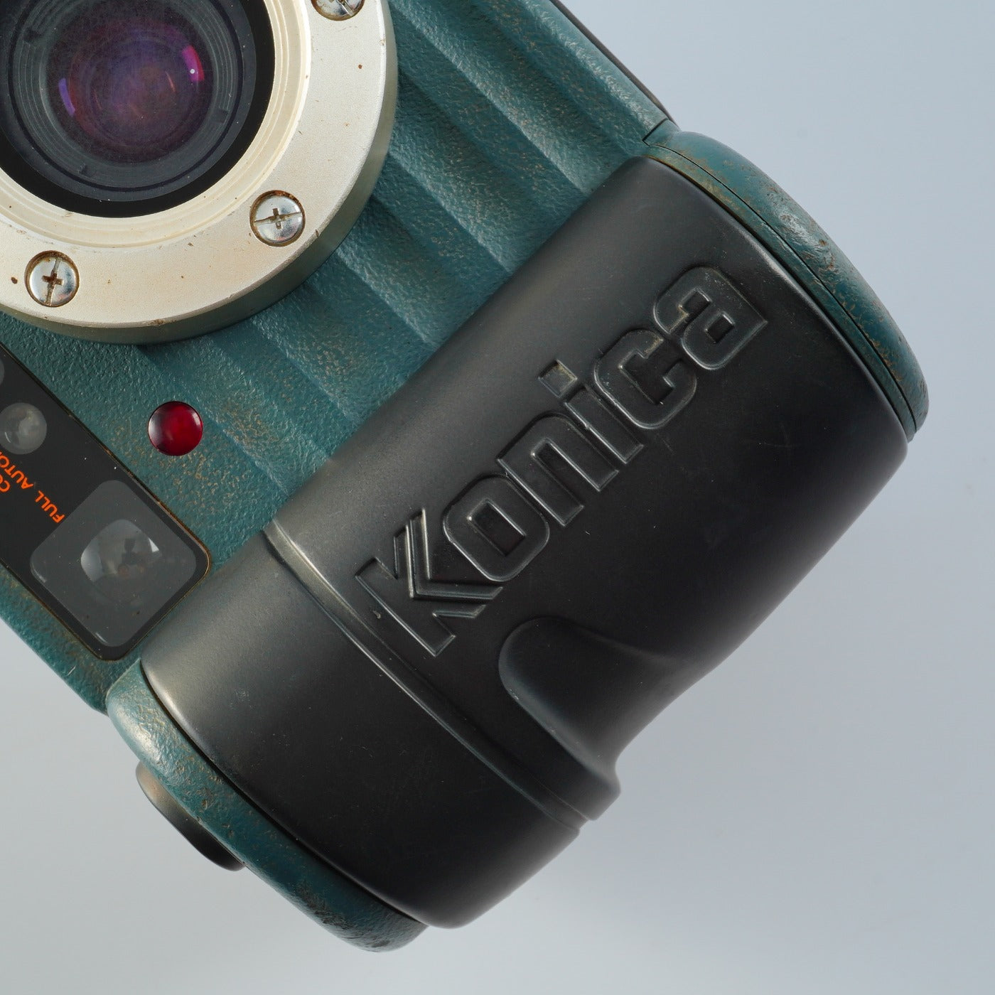 Konica Genba Kantoku (現場監督) 28 WB コンパクトフィルムカメラ