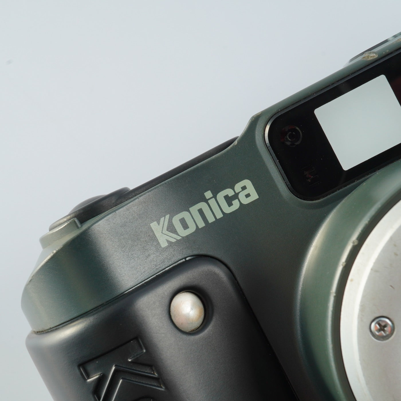 Konica Genba Kantoku (現場監督) コンパクトフィルムカメラ