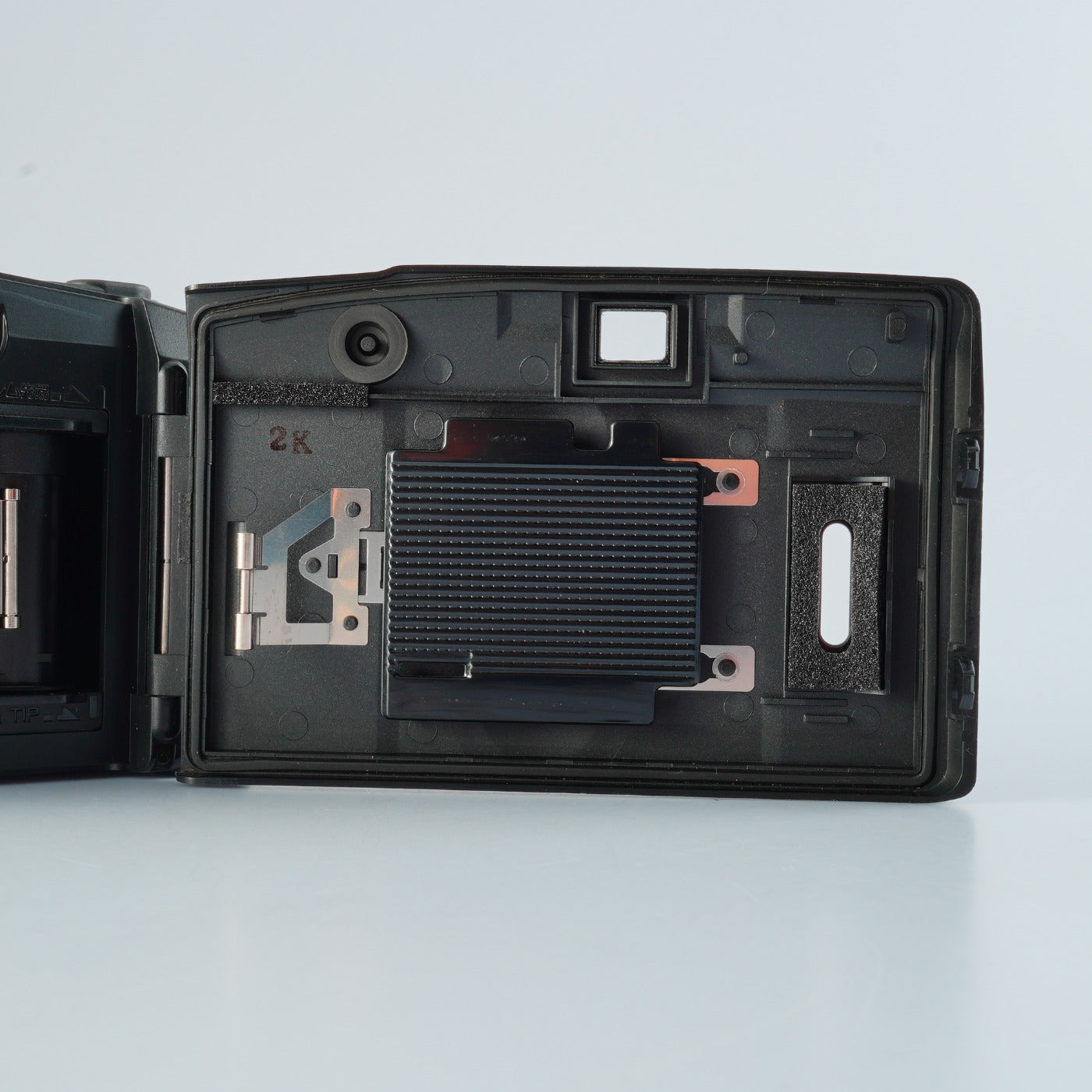 Konica Genba Kantoku (現場監督) コンパクトフィルムカメラ
