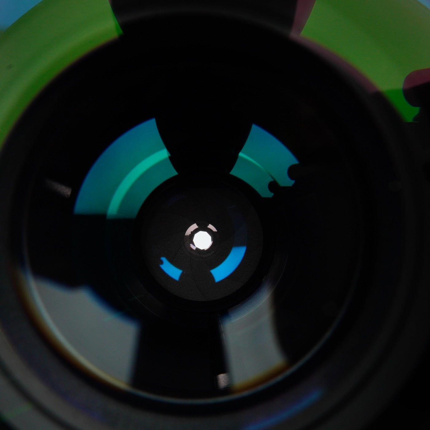Nikon AF NIKKOR 75-300mm f/4.5-5.6 ズームレンズ