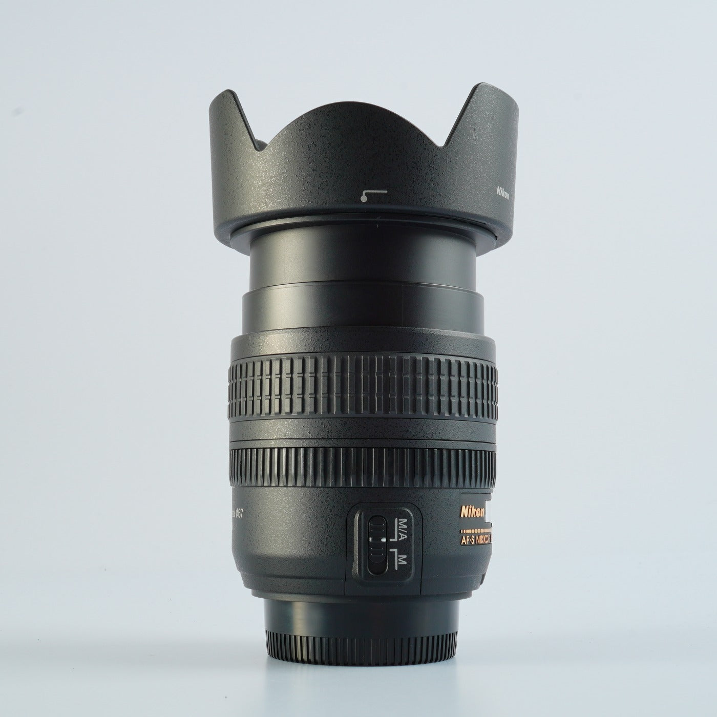 Nikon AF-S DX Nikkor 18-70mm f/3.5-4.5 G ED IF ズームレンズ