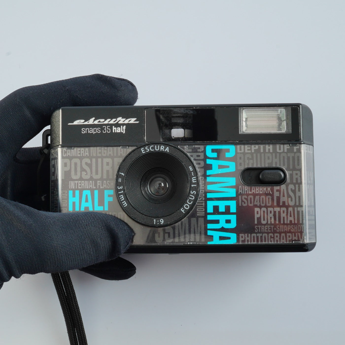 Escura Snaps 35 Half コンパクトフィルムカメラ