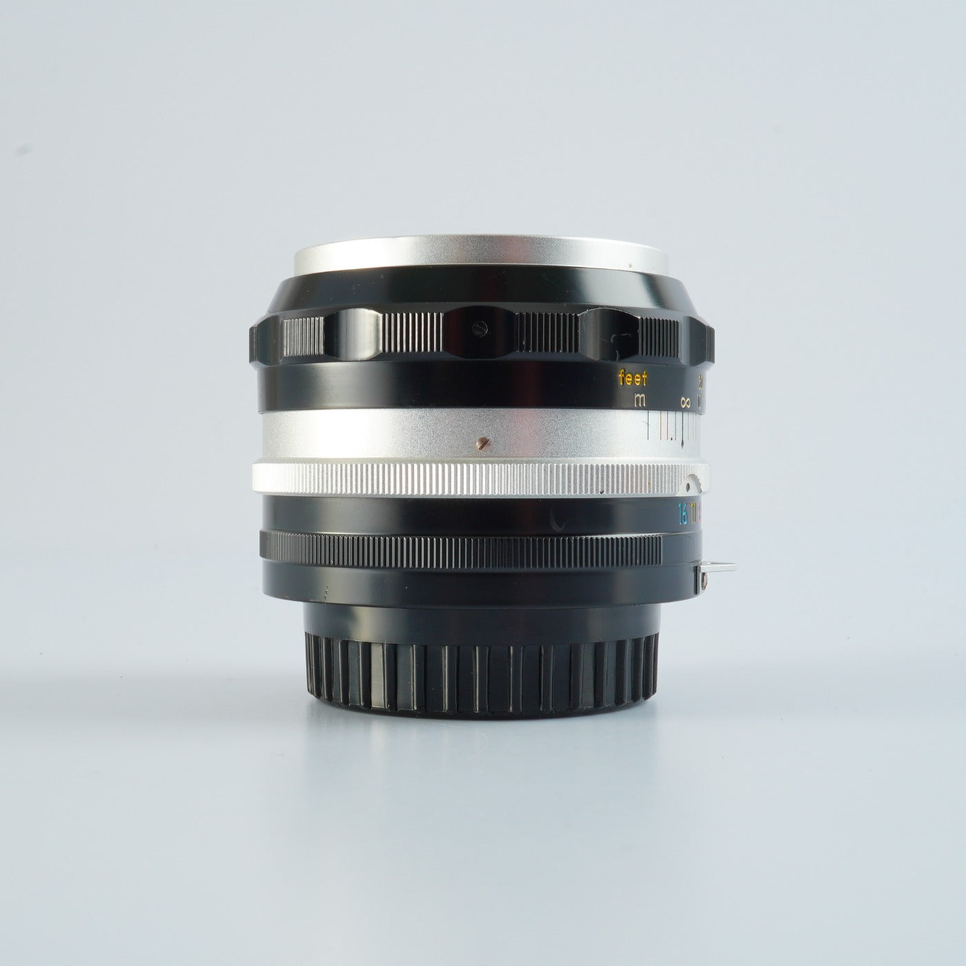 Nikon Nipon kougaku NIKKOR-S Auto 非Ai 58mm F/1.4 単焦点レンズ