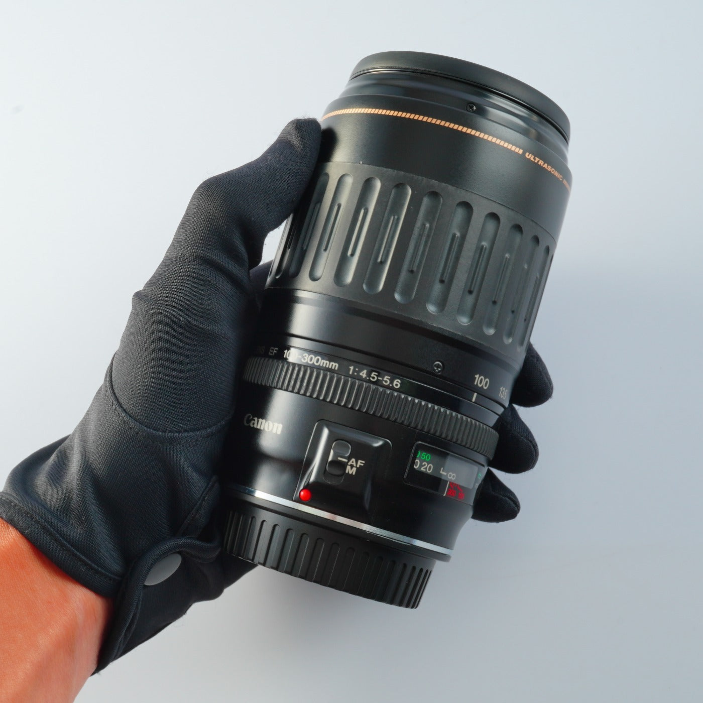 Canon EF 100-300 F/4.5-5.6 Ultrasonic ズームレンズ