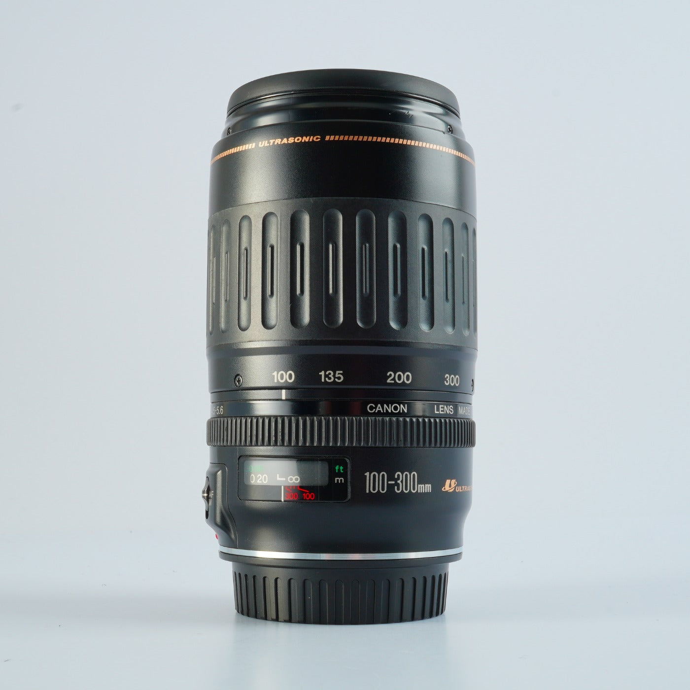 Canon EF 100-300 F/4.5-5.6 Ultrasonic ズームレンズ