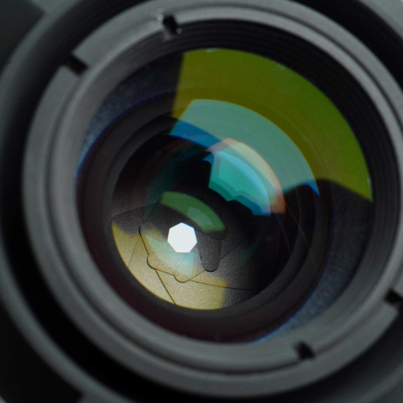 Nikon AF Nikkor 35-105mm F/3.5-4.5 D ズームレンズ