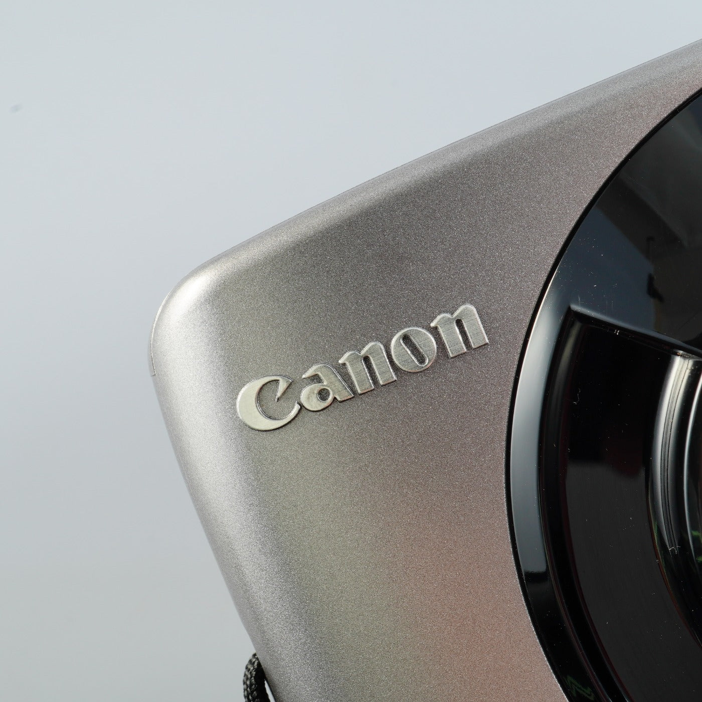 Canon Autoboy Luna ( Sure Shot ) 105 コンパクトフィルムカメラ