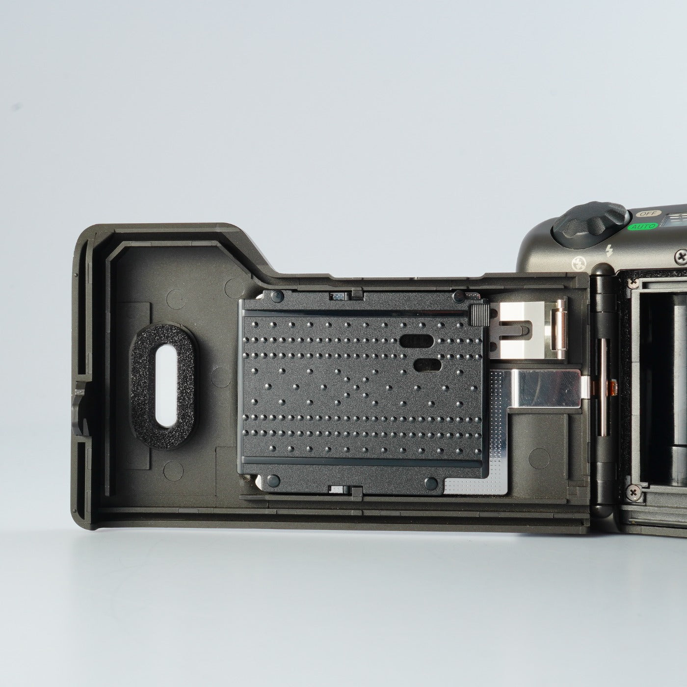 Canon Autoboy Luna ( Sure Shot ) 105 コンパクトフィルムカメラ