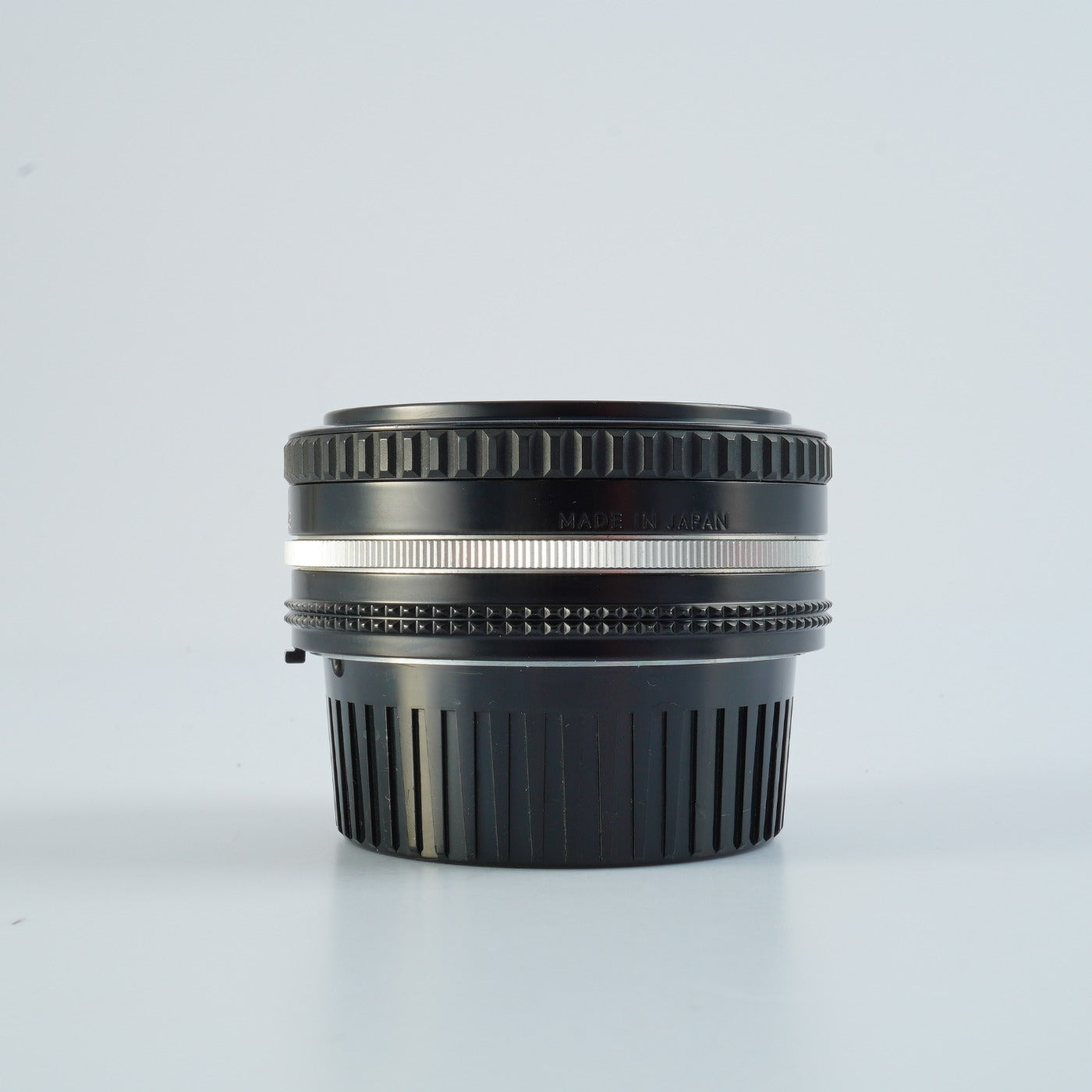 Nikon NIKKOR 50mm f/1.8 Ai-S 単焦点レンズ