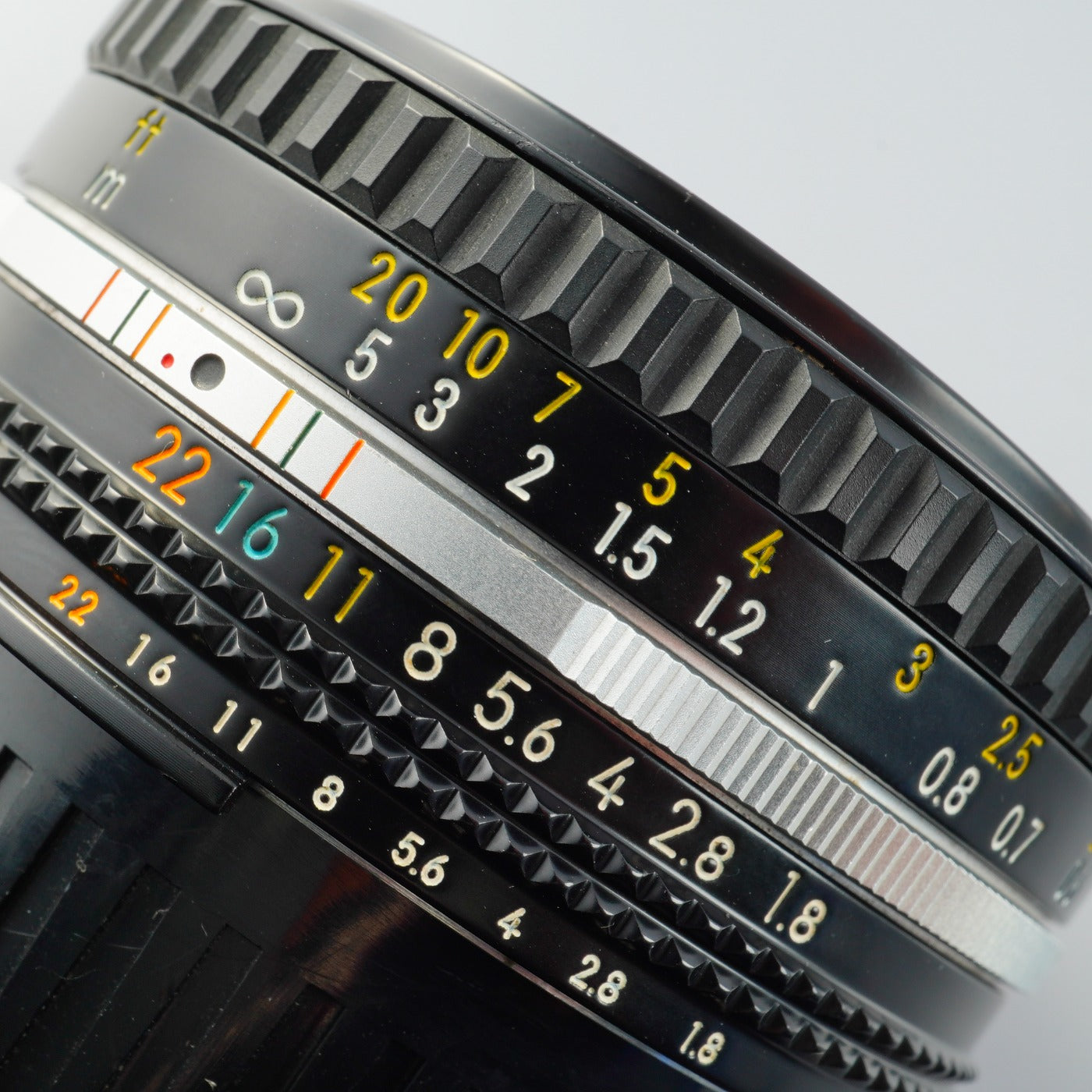 Nikon NIKKOR 50mm f/1.8 Ai-S 単焦点レンズ