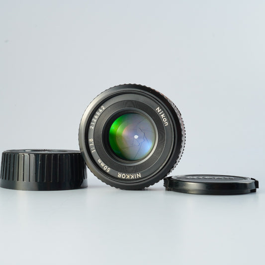 Nikon NIKKOR 50mm f/1.8 Ai-S 単焦点レンズ