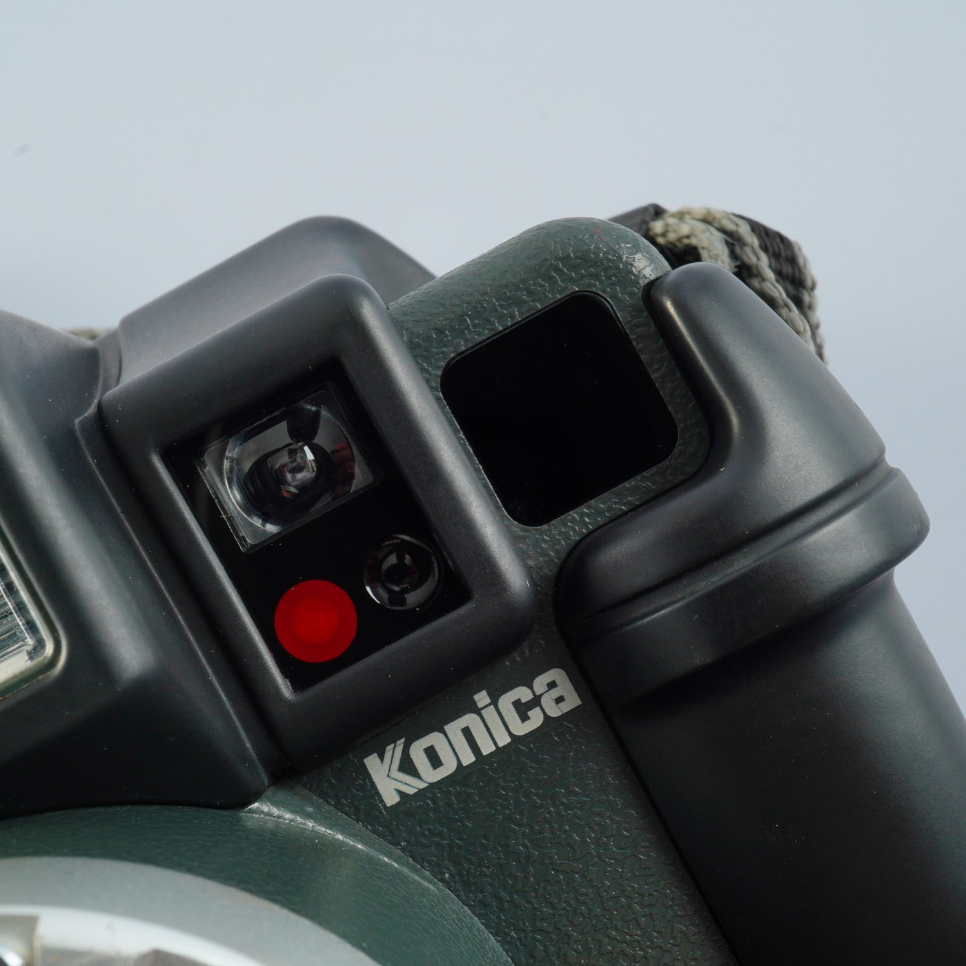 Konica Genba Kantoku (現場監督) zoom 28-56mm コンパクトフィルムカメラ