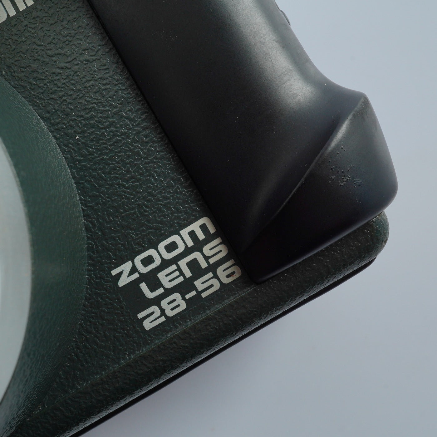 Konica Genba Kantoku (現場監督) zoom 28-56mm コンパクトフィルムカメラ